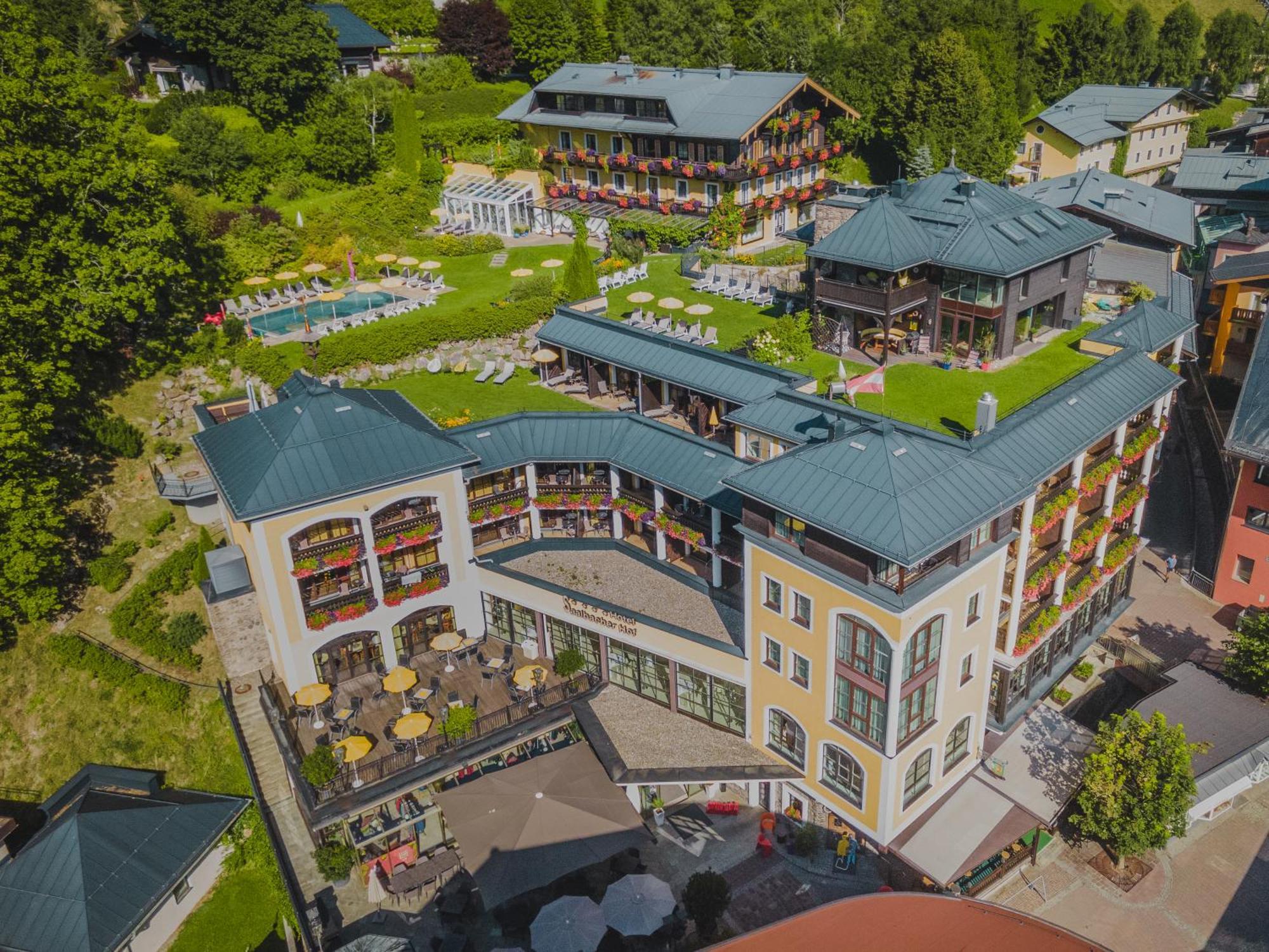 Hotel Saalbacher Hof Ngoại thất bức ảnh